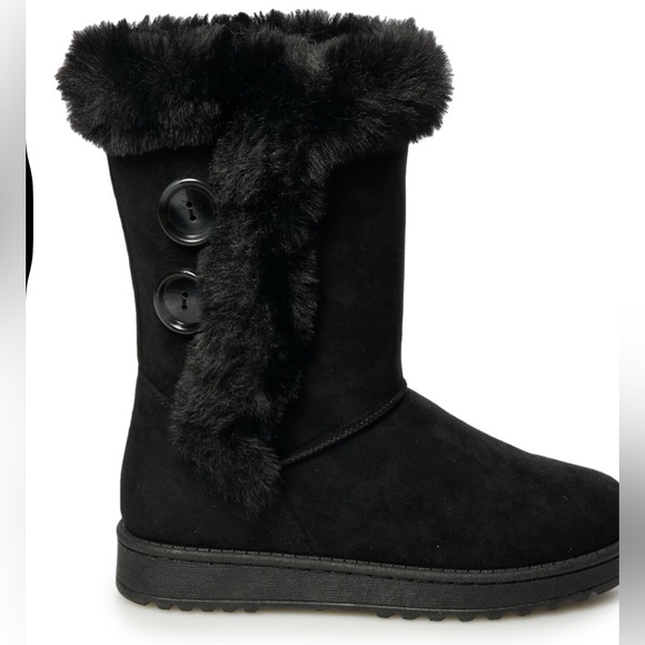 Black Winter Boots with Fur Trim and Rubber Sole - Picture 1 of 7